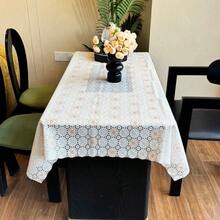 長方形 PVC 桌布,花卉圖案,防水、防油、防皺且易於清潔。非常適合餐桌和戶外派對佈置。也可根據需要自定義尺寸,用於 DIY 廚房裝飾。 - 米色 - 查看 8