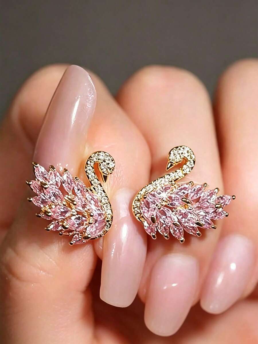 1 Pair Women's Pink Crystal Swan Earrings, Inlaid With Sparkling Cubic Zirconia, Elegant Animal Design, Suitable For Daily Wear And Party Occasions - Pink - View 1