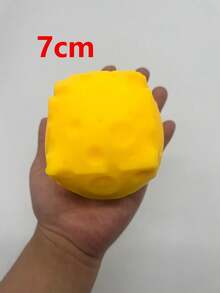 1 pezzo Blocco di formaggio extra large da spremere - Giocattolo sensoriale per sollievo dallo stress per adulti, regalo per sollievo dallo stress per adulti, regalo scherzoso per adulti, giocattolo sensoriale per sollievo dallo stress per adulti - Sunny Entertainment, adatto per viaggi, ufficio, all'aperto, lavoro, decorazione per la casa, feste di vacanza, prodotti per il sollievo dallo stress, articoli per la casa, regali per lei, regali per lui, regali per mamma, regali per papà, regali per nonna, regali per nonno - Multicolore - Visualizzare 13