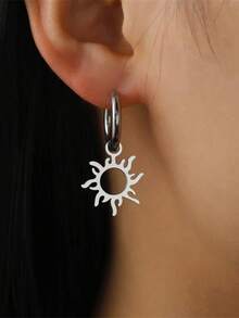 LIKGREAT 1 Pair Women's Fashion Hollow Sun Pendant Stainless Steel Earrings, Daily Commute Versatile Accessory - Solar Series - View 2