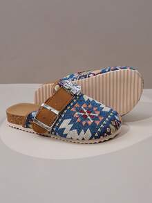 1 par de zapatillas tipo mule para niña de tela jacquard con decoración de conejo de strass y hebilla metálica, suela blanda de corcho, fondo suave antideslizante, punta redonda, caña baja, correa ajustable con hebilla metálica, tacón plano, fondo plano, estilo vintage casual, punta cerrada, para casa, uso diario y vuelta al cole - Azul - Ver 8