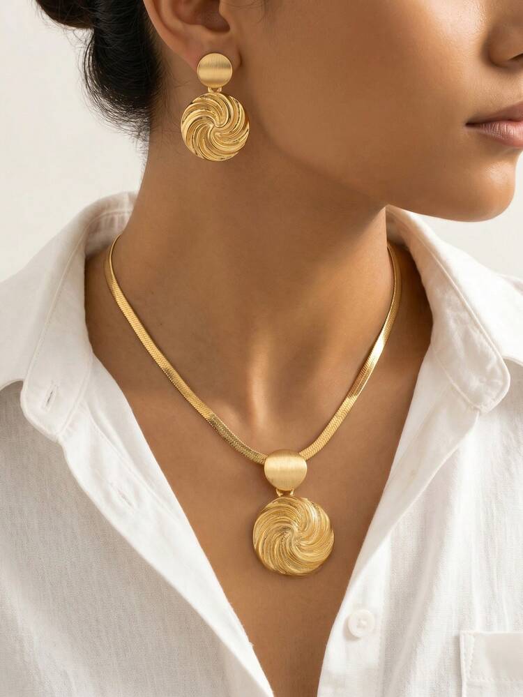 2pcs/Set New Creative Geometric Spiral Round Metal Gold-Tone Fashion Elegant Pendant Necklace + Earrings, Suitable For European And American Daily Fashion Versatile Daily Outings And Other Occasions - Yellow Gold - View 4