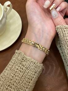 1件女款金色方形手鍊石英手錶，精緻小巧時尚，適合日常配戴，生日/畢業禮物，休閒風格 - 金色 - 查看 6