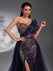 IBTRLY Elegant One-Shoulder Contrast Color Sequin Beaded Patchwork Mesh Train Formal Evening Gown For Banquet, Party, Ball (Heavy Workmanship) Wedding Fall - Blue Purple - View 3