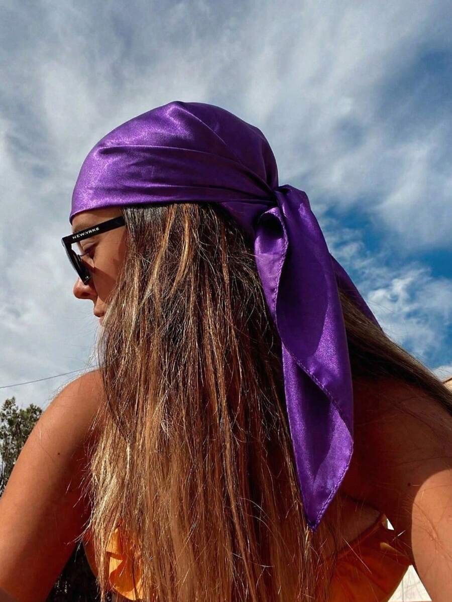 1PC Women's Fashion Casual Solid Color 90*90 2026 Spring New Bandana Headscarf, Simple Spring/Summer Hair Accessory, Suitable For Vacation, Beach Party And Street Fashion