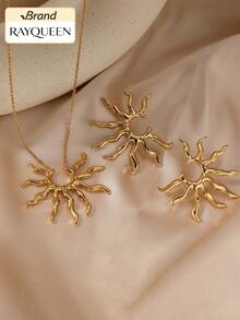 RAYQUEEN 1pc Stainless Steel Exaggerated Hip Hop Personalized Fashion Sunflower Pendant Necklace For Women, Suitable For Gift And Daily Wear - Gold - View 4