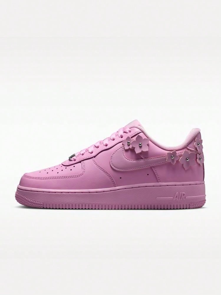 Nike Women's W AIR FORCE 1 '07 Low-Top Sports Casual Shoes IR8637-600 - Pink - View 1