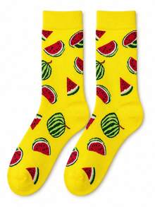 1 Pair Men Watermelon Crew Socks, Bright Yellow Watermelon Slice Motif, Cute Summer Fruit Pattern, Ideal Daily Outfit & Holiday Birthday Gift Socks - Multicolor - View 2