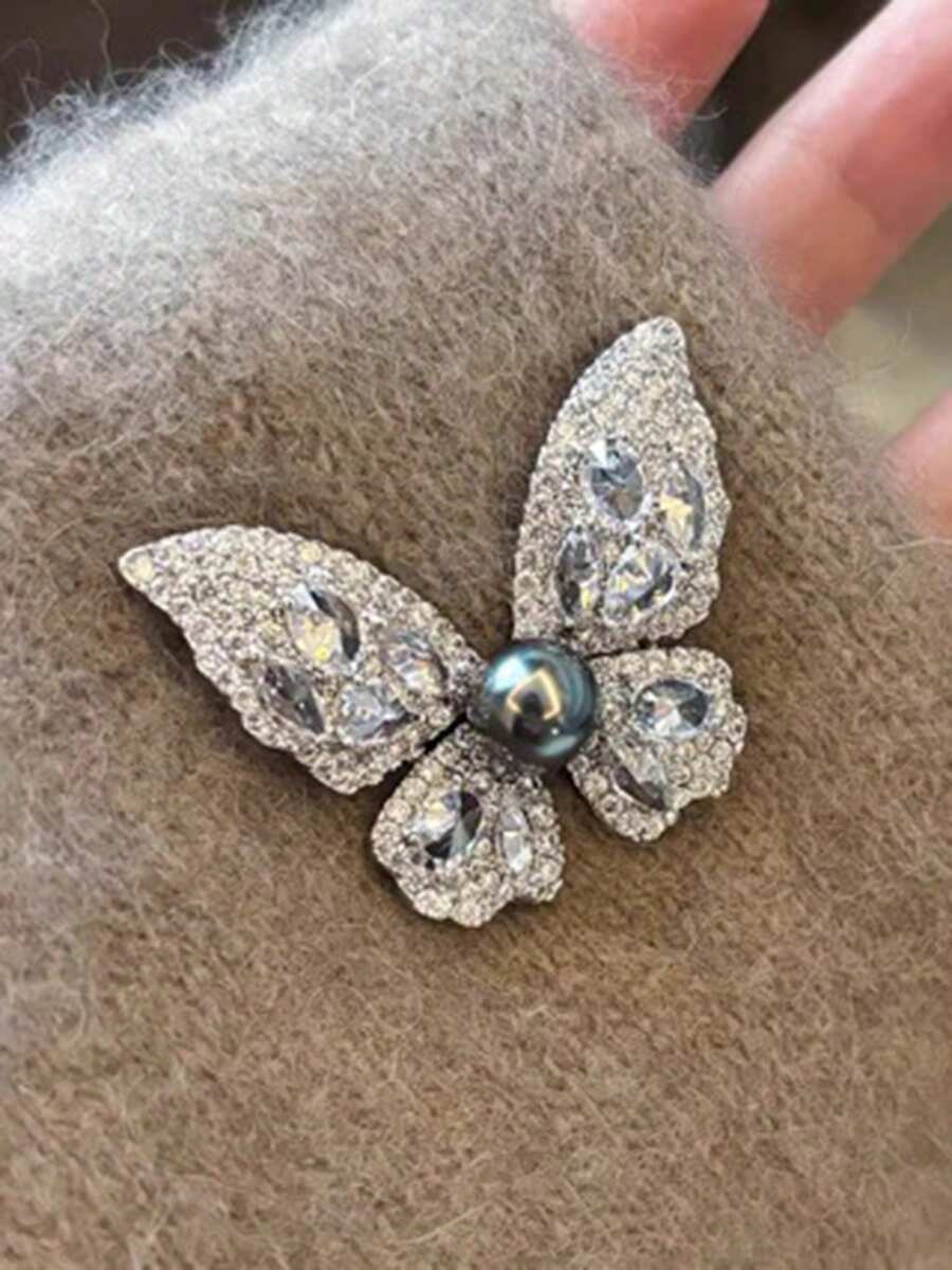 1pc Butterfly Brooch, High-End Luxury Versatile Clothing Accessory - Butterfly - View 1