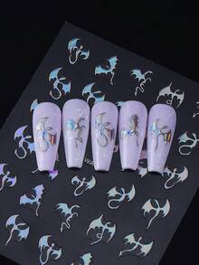 4件組 3D萬聖節美甲貼紙 哥德風龍與蝙蝠美甲貼花 金色全息銀色翼龍詭譎設計 自黏式美甲裝飾 女性DIY美甲用品 - 彩色 - 查看 9