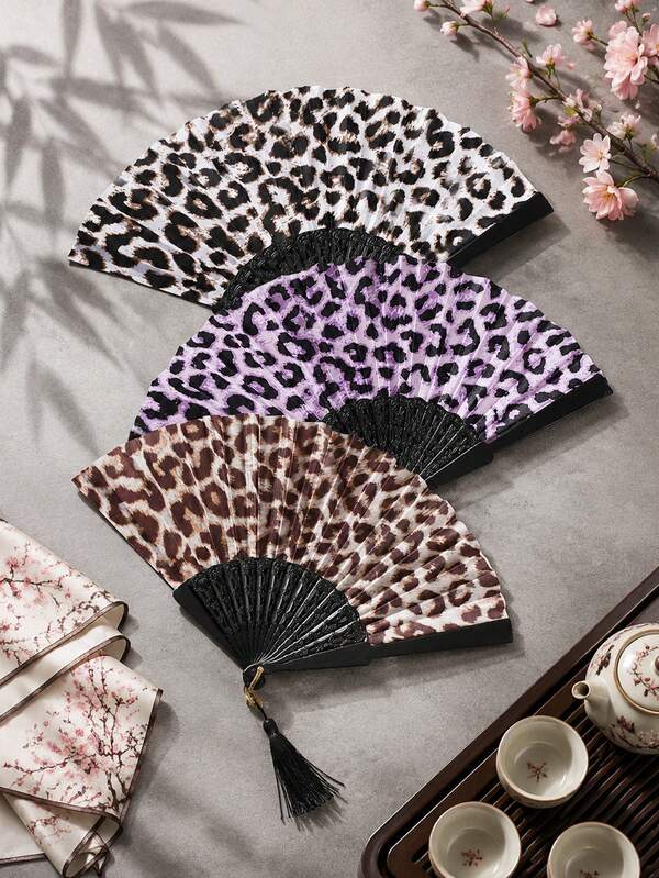 1pc Vintage Handheld Folding Fan Set, Classic European Style Fan Surface, Satin Fabric With Iridescent Print, Suitable For Hot Summer, Parties And Various Occasions As A Cool Fashion Accessory