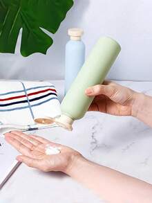 Refillable Squeeze Bottle, Portable Travel Dispenser Bottle, Suitable For Carrying Shampoo, Conditioner, Body Wash, Suitable For Various Lotions, Suitable For Travel And Vacation, Bathroom Supplies, Body Wash Bottle - Multicolor - View 5
