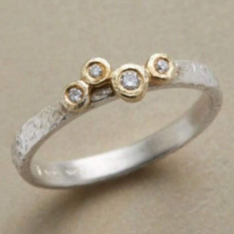 Cool-Touch Luxury Thin Band Women's Ring, Inlaid With 4 Contrasting Synthetic Zirconia Stones, Minimalist Design Suitable For Daily Layering, Exquisite Birthday Holiday Gift Jewelry - Silver - View 1