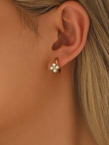 1 Pair Minimalist Stainless Steel Clover Hoop Earrings, Zirconia Clover Stud Earrings, Elegant For Women's Daily Wear And Dating - Gold - View 3