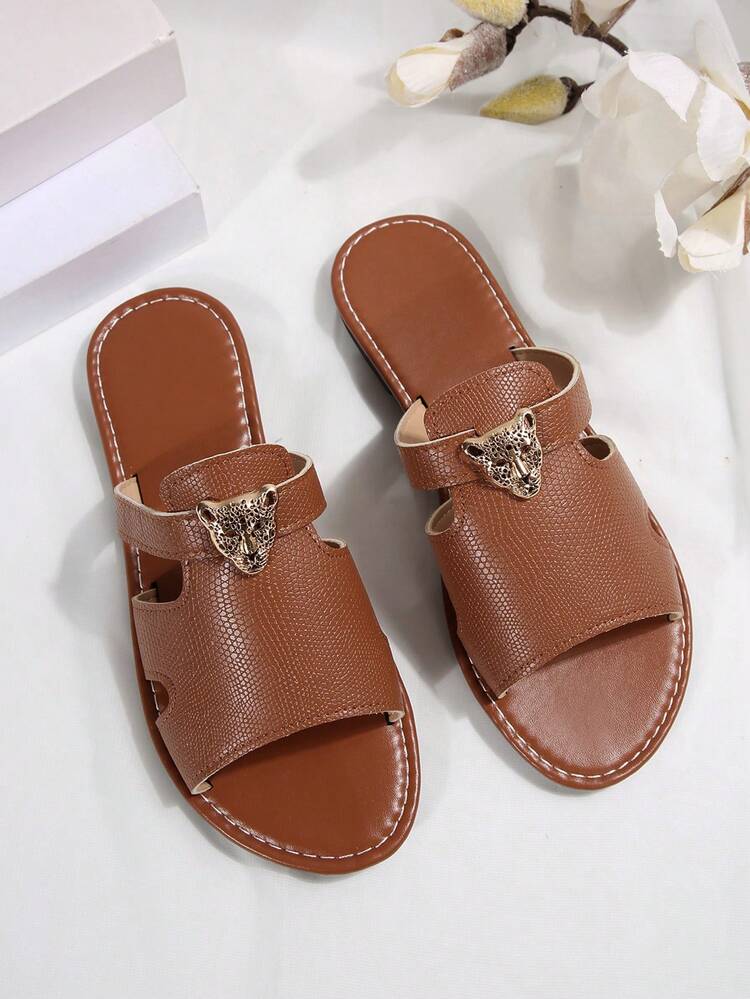 Brown Flat Slip-On Sandals For Women With Leopard Head Metal Buckle Decor, Round Toe, Vacation Style Casual Beach Shoes, Summer New Casual Flat Slide Sandals - Brown - View 6