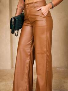 Calça Pantalona Feminina em Courino – Elegância e Sofisticação - Caramelo - Visão 2
