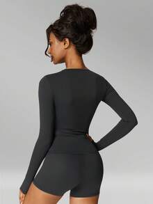 MFVIM Women's Sports Set Fashion Elastic Casual Slim Fit Yoga Dance Fitness Long Sleeve Shorts Set, Versatile Soft Lightweight Skin-Friendly, Essential For Daily Home Commute Outdoor Jogging Cycling Tennis Court Badminton Court Yoga Workout And Various Occasions Women's Fitness Wear - Black - View 10