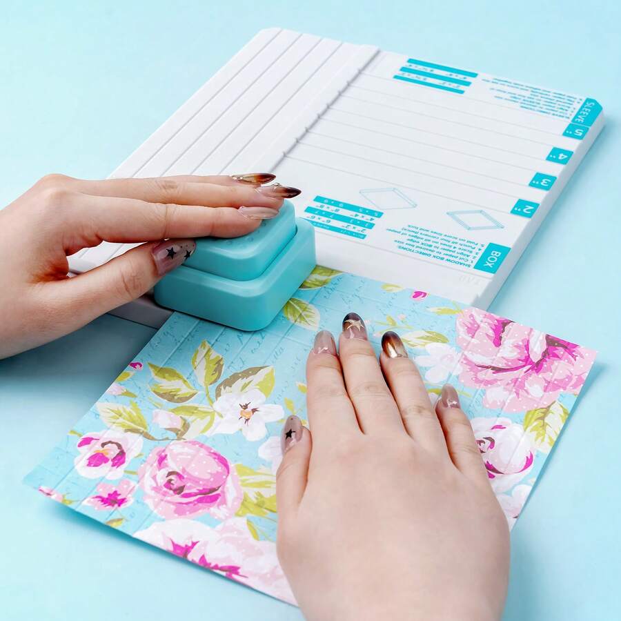Tabla de perforación todo en uno de 20.7x 25.8cm con herramienta de marcado para hacer cajas de sombra y fundas DIY para manualidades de papel