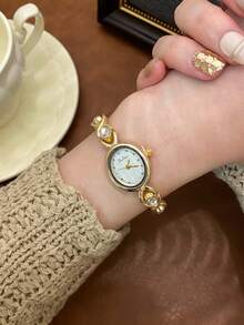 1件女款金色方形手鍊石英手錶，精緻小巧時尚，適合日常配戴，生日/畢業禮物，休閒風格 - 金色 - 查看 5