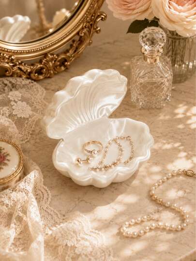 1pc French Vintage Shell Jewelry Tray, Pearl Luster Shell Ring Dish, Elegant Vanity Decor, Earring Ring Necklace Perfume Storage Decorative Tray, Suitable For Bedroom Vanity, Women's Gift Occasion, Bathroom Decor, Room Decor, Jewelry Storage Box