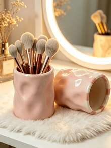 Large Capacity Makeup Brush Holder, Asymmetrical Wavy Pink Cosmetic Storage Box, Suitable For Vanity, Bathroom And Bedroom, Exquisite Desktop Organizer, Large Capacity Cosmetic Storage Cup, Smooth Glazed Vanity Organizer, Ideal Gift For Women, Home Decor - B - View 2