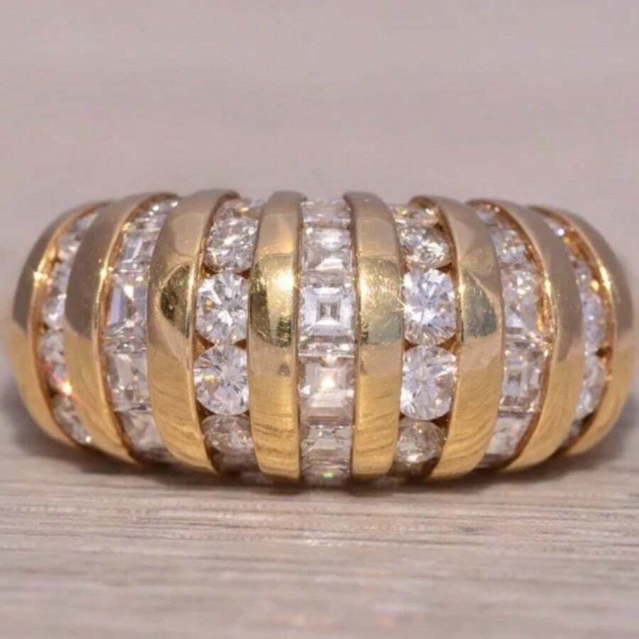 時尚奢華閃耀人造鋯石金戒指，適合女性婚禮珠寶 - 金色 - 查看 1