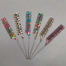 1pc Fashion Pattern Pointed Tail Comb, Professional Salon Hair Stylist Styling Comb, Teasing Comb, Durable Plastic, Hair Styling, Home Essential Hair Comb, Random Shipment - One Size Fits All - View 3