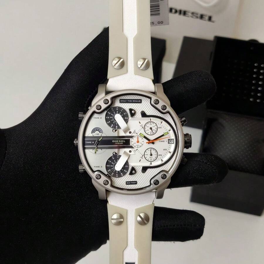 Jam Tangan Diesel DZ7401 Pria Ukuran Besar dengan 4 Zona Waktu, Bezel Baut Stainless Steel Perak, Tali Kulit Berlubang, Tahan Air 3ATM, Multi-Dial, Kronograf Jalanan - Satu-Ukuran - View 1
