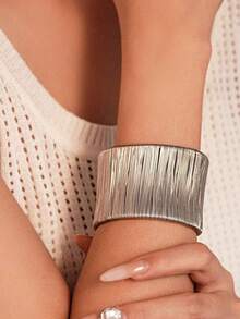 Punk Hip Hop Asymmetric Twisted Edge Wide Bracelet Vintage Silver Geometric Open Spring Bracelet Women's Bracelet Jewelry - Silver - View 10