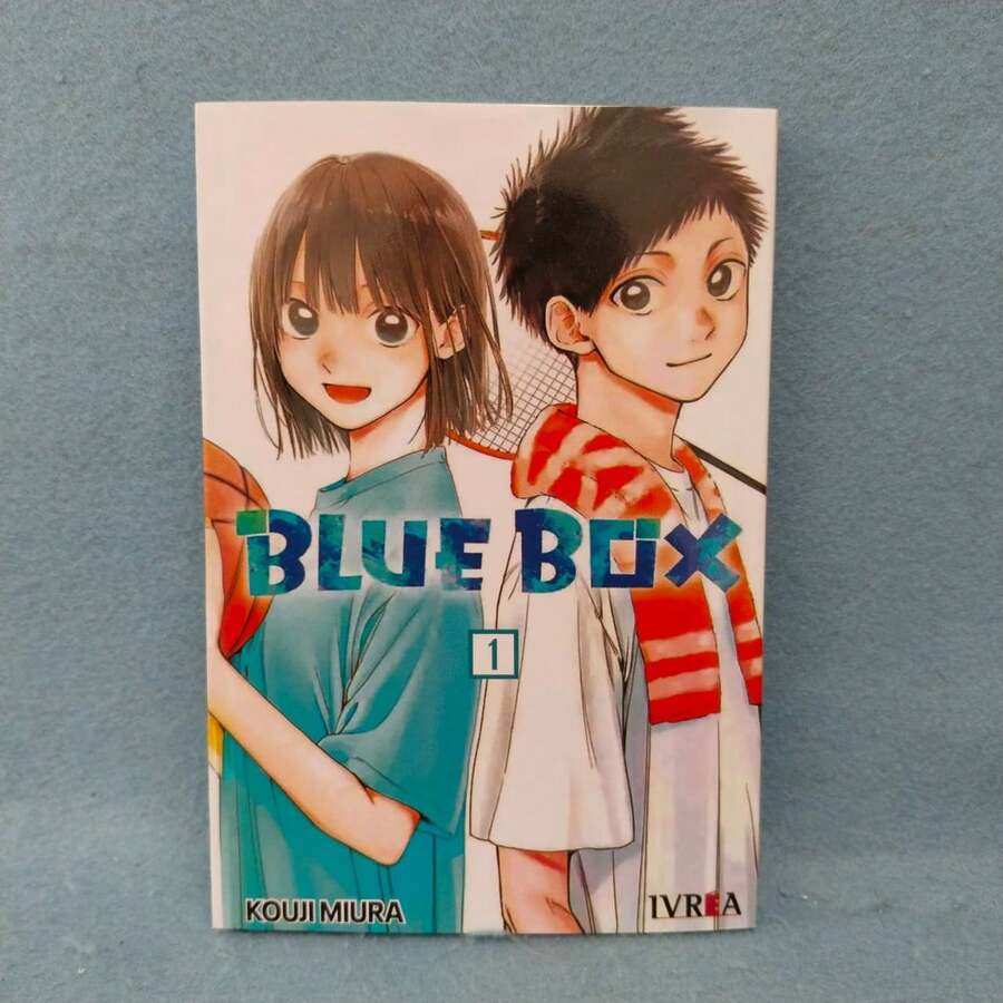 Comics & Graphic Novels - Single Book - View 1