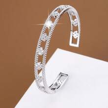 1pc Fashionable Hollow Flower Design Cuff Bracelet Inlaid With Artificial Zirconia For Women - Multicolor - View 3