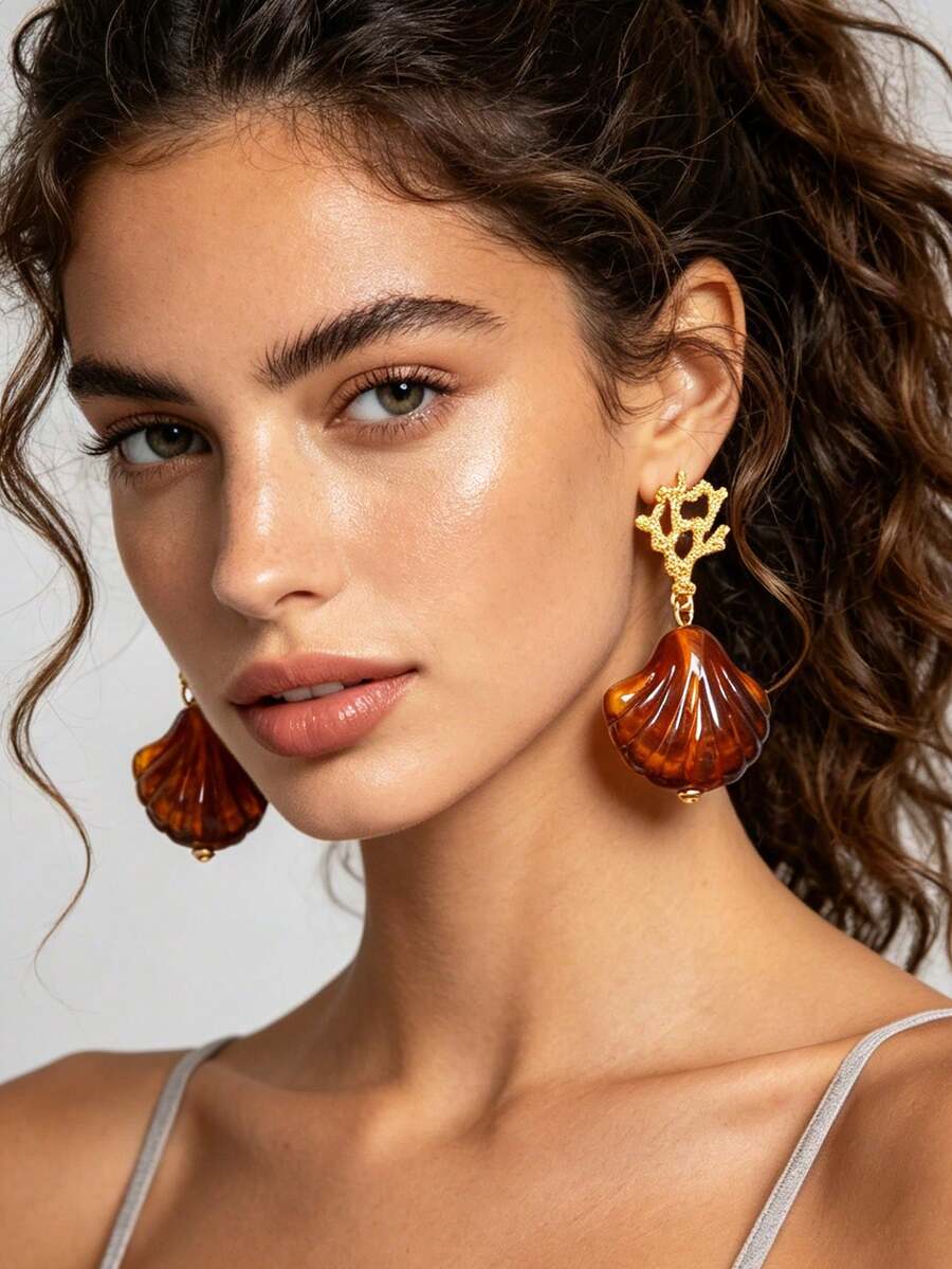 1 Pair Summer Ocean Natural Vacation Style Conch Shell Starfish Shell Earrings For Women, Lightweight Luxury Personalized Casual Versatile - Ocean-themed Earrings - View 1