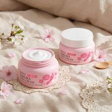 LAIKOU 日式櫻花足霜 2 罐 60g*2，密集修復去角質軟化，保濕平滑滋養足部護理乳液，夜間居家乾裂足部護理，熱銷粗糙腳跟保濕足部護理膏 - 2pcs - 查看 2