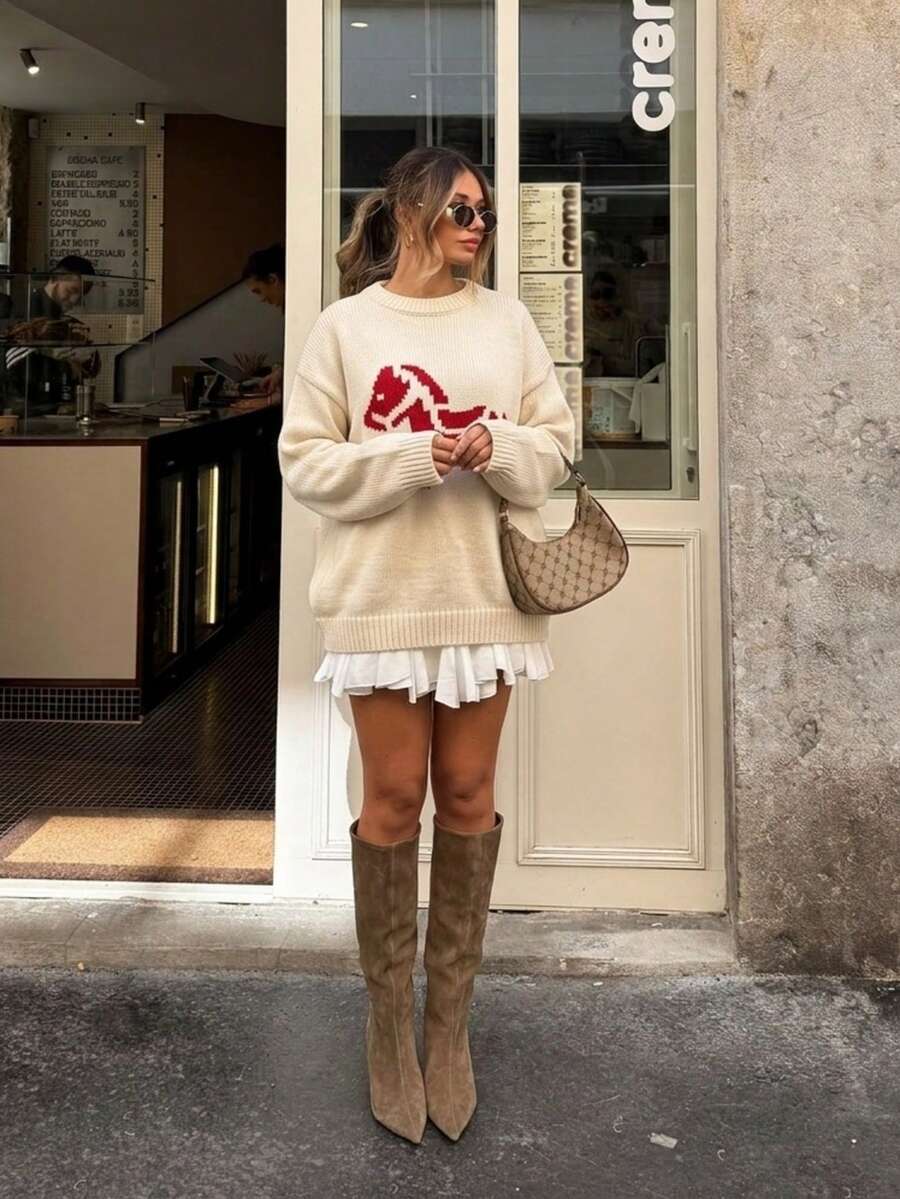 Women's Beige Red Horse Print Crew Neck Knit Sweater, Vintage Preppy Style Heavyweight Knit Pullover, Relaxed Casual Versatile Knit Top, Youthful Fun Long Sleeve Sweater For Autumn