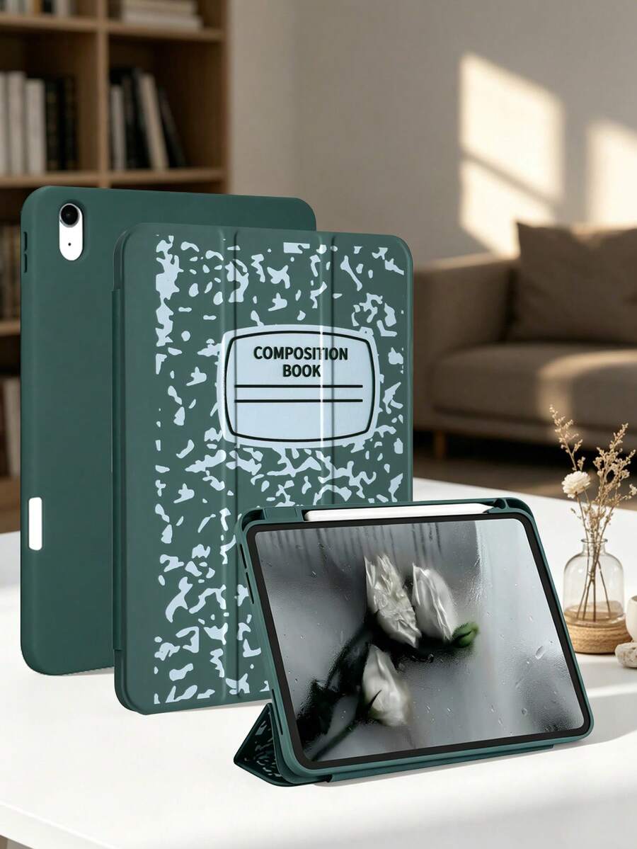 極簡筆記本風格保護殼，深夜綠塗裝，相容 iPad Mini 6/Mini 7/9.7/10.2/10.5/Air 4/Air 5/10th/10.9/Pro 11"/Air 11(M2)/12.9/Pro 11 2024(M4)/Air 13(M3 2025)/Air 11-Inch(M3) 2025/(A16) 11 Inch 11th Generation 2025，9.7 和 10.2 為左側筆槽，其他機型為右側筆槽，三折平板保護殼，TPU 軟邊全包防摔耐磨，蜂巢散熱，磁吸休眠，內建筆槽，不含筆