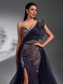 IBTRLY Elegant One-Shoulder Contrast Color Sequin Beaded Patchwork Mesh Train Formal Evening Gown For Banquet, Party, Ball (Heavy Workmanship) Wedding Fall - Blue Purple - View 8