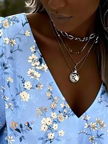 1pc Women's Vintage Western Style Elegant Casual V-Neck Long Sleeve Polyester Ditsy Floral Blouse, Bohemian Lantern Sleeve Design Simple Comfortable Machine Washable, Suitable For Spring Summer Autumn Home Daily Wear Vacation Travel - Blue Flowers - View 4
