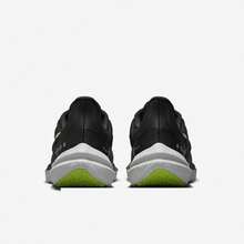 Nike Air Winflo 9 Shield 女款多功能緩震耐穿休閒慢跑鞋 DM1104-001 - 黑色 - 查看 3