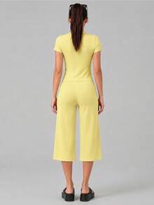 Sodalemon Women's Fitness Training Set, Round Neck Short Sleeve Yoga T-Shirt + Wide Leg Capri Pants, Solid Color Elastic Ankle-Length Pants, 2-Piece Set - Yellow - View 6