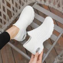 Rs1839 White