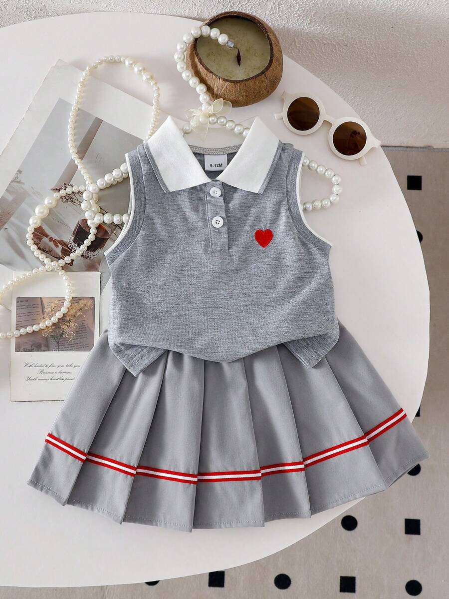 2件/套女嬰心形刺繡POLO領無袖上衣與織帶休閒百褶裙,甜酷風,可愛街頭風,優雅大方 - 灰色 - 查看 1