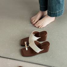 Women Flat Sandals - [Upgraded Version] Off-white - View 5