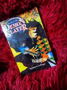 Comics & Graphic Novels - Single Book - View 3