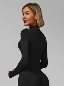 Jaket Yoga MFVIM Lembut dan Elastis, Potongan Slim Fit Lengan Panjang dengan Resleting dan Kerah Tegak - Hitam - View 10