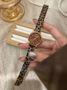 1件橢圓形復古風金色竹節錶帶石英女錶，優雅精緻，適合日常佩戴、生日禮物、派對 - 金色 - 查看 3