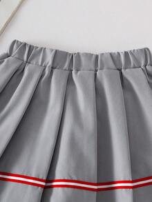 2件/套女嬰心形刺繡POLO領無袖上衣與織帶休閒百褶裙，甜酷風，可愛街頭風，優雅大方 - 灰色 - 查看 6