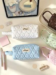 Cute Quilted Heart Mini Pouch Zipper Cosmetic & Brushes Storage Bag Portable Makeup Bag Coin Purse Lightweight Travel Toiletry Bags Pencil Case - Multicolor - View 5