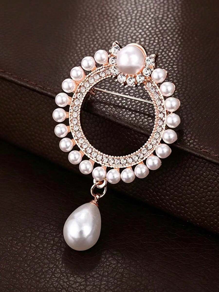 1pc Exquisite Round Ring Pendant Brooch, High-End Creative Minimalist Anti-Exposure Fixing Pin, Versatile Accessory Corsage - White - View 1