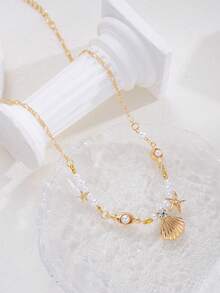 1 pieza Collar colgante de moda minimalista elegante con perla falsa, estrella de mar, concha y caracol en color dorado para mujeres, regalo de verano, vacaciones en la playa, cita, fiesta, vacaciones, cumpleaños, versátil para uso diario - Amarillo Oro - View 3
