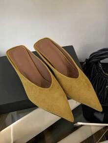 2026 New Plus Size Mustard Yellow Pointed Toe Low Thin Heel Outdoor Sandals - Yellow - View 2